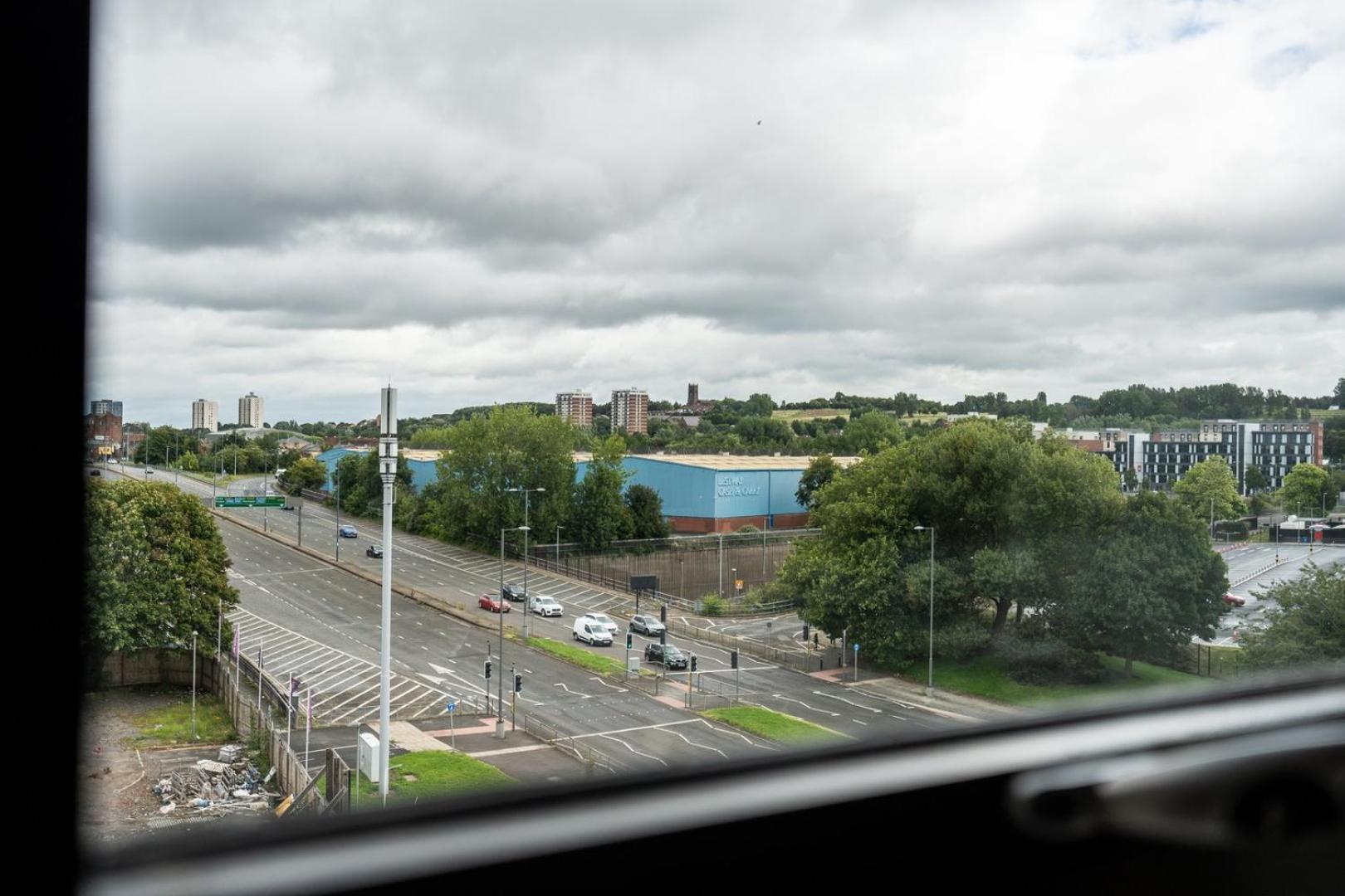 Guestready - Urban Refuge In Vauxhall, No Wifi Liverpool Extérieur photo