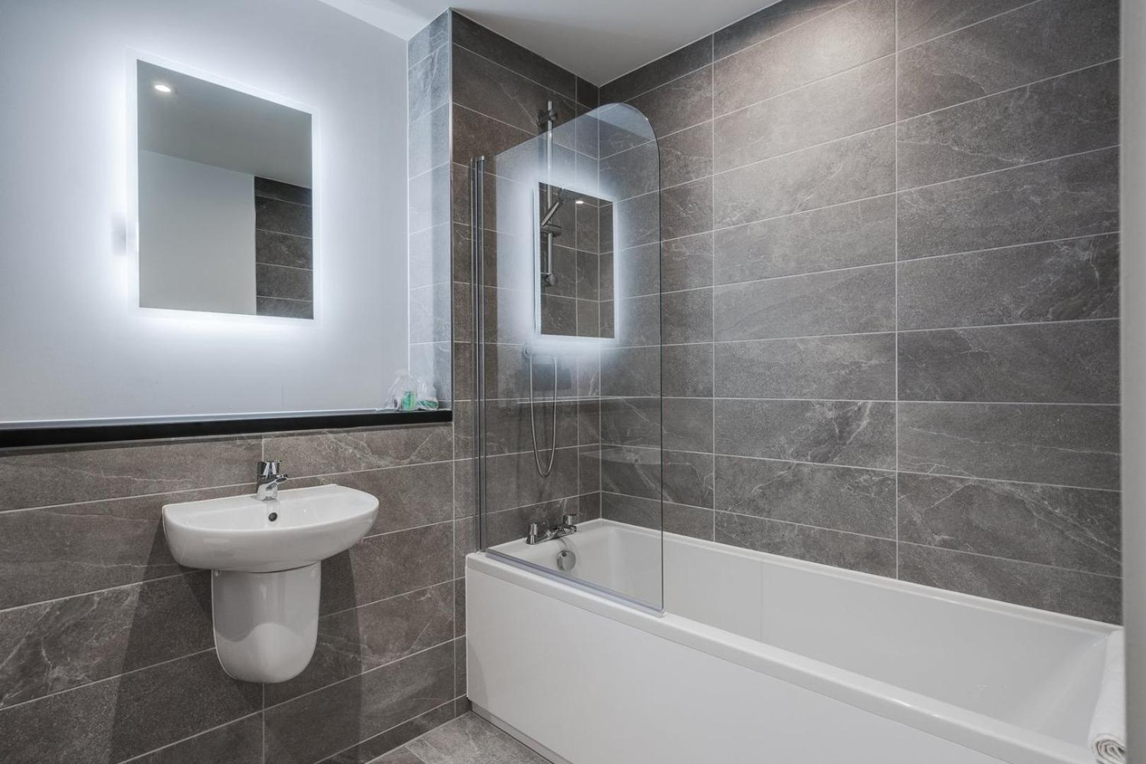 Guestready - Urban Refuge In Vauxhall, No Wifi Liverpool Extérieur photo