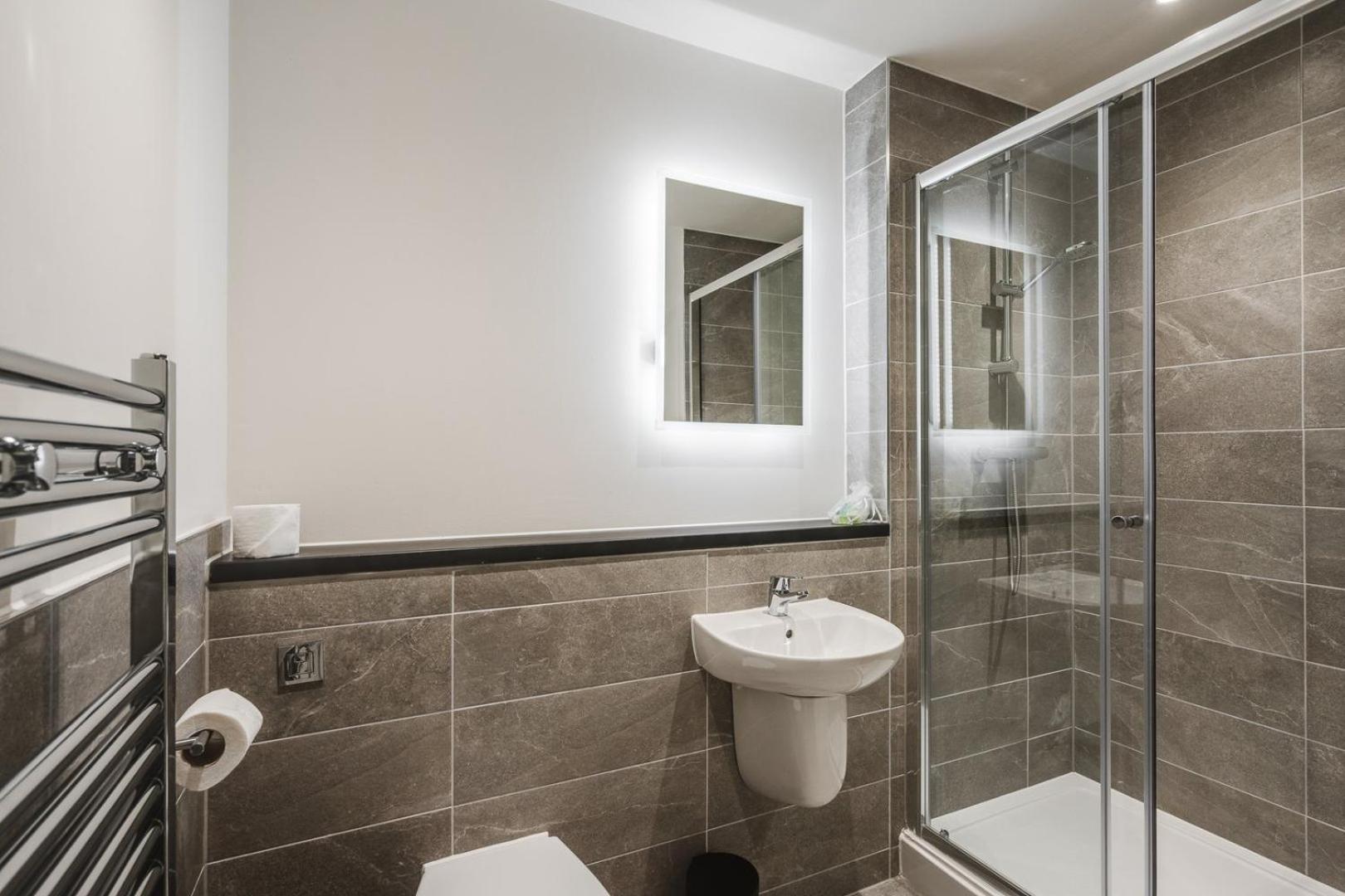 Guestready - Urban Refuge In Vauxhall, No Wifi Liverpool Extérieur photo